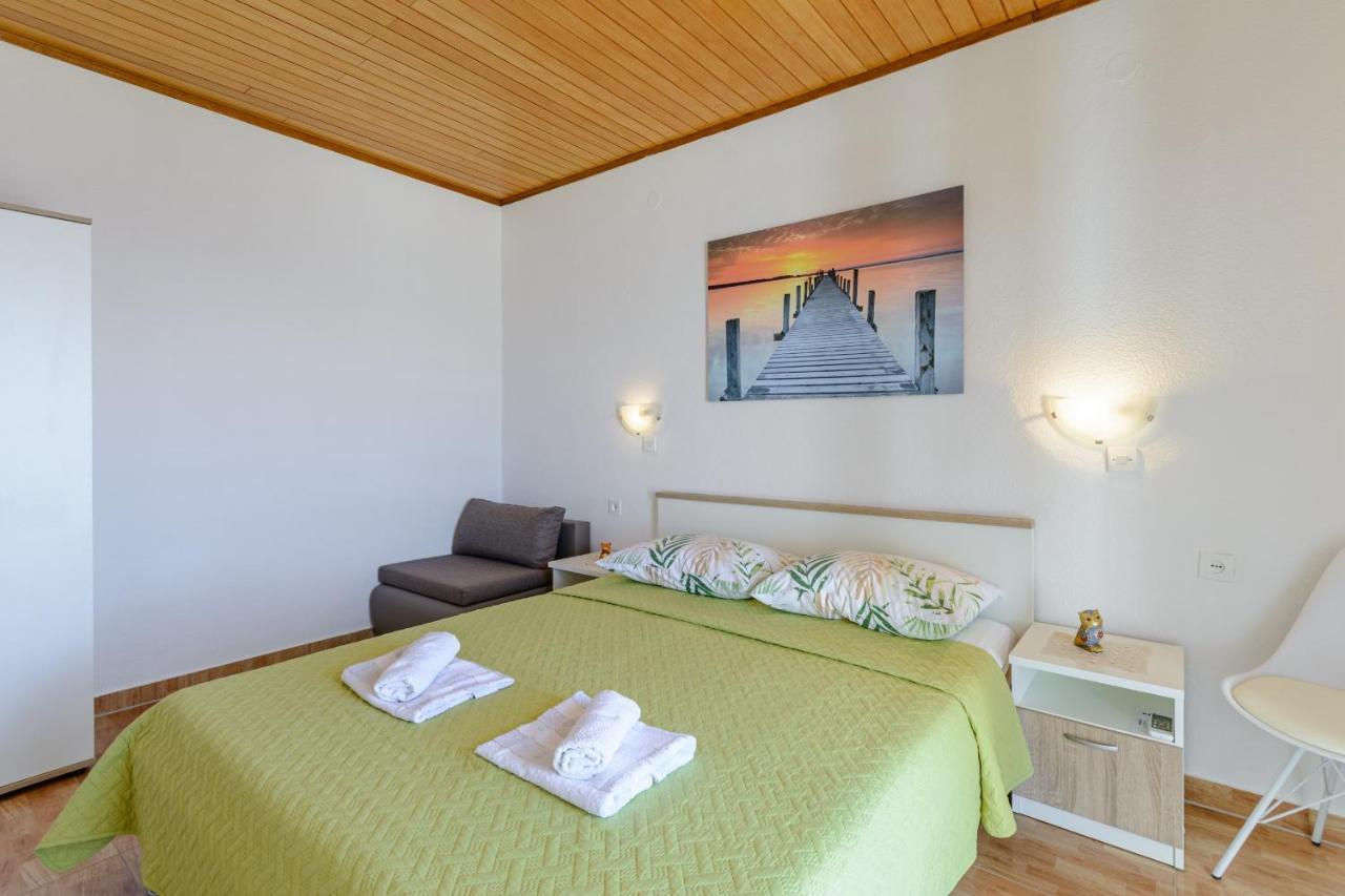 Rooms Sani 브렐라 외부 사진